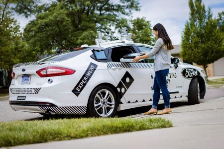 Ford-Dominos