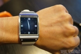 Wearable : les marques de montres suisses courtisées par les groupes high-tech