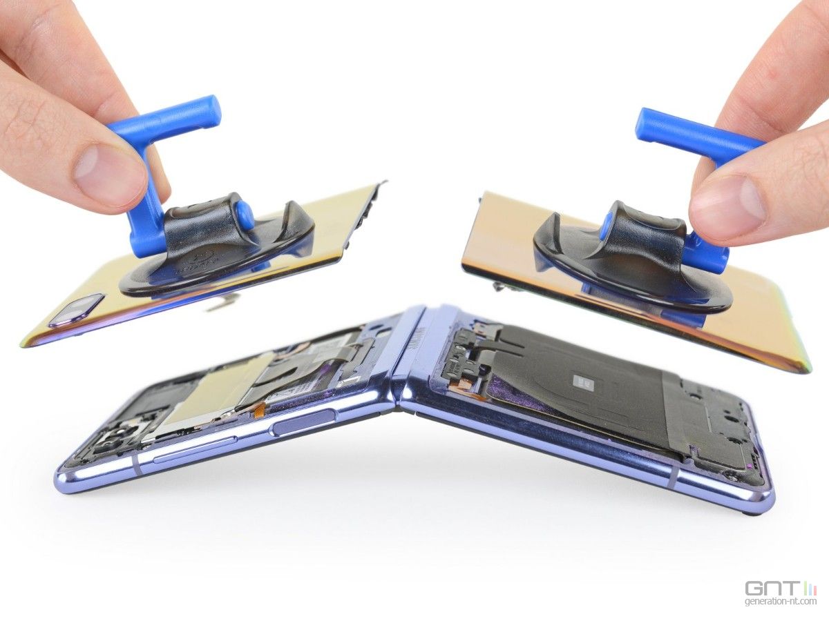Galaxy Z Flip démonté par iFixit et ce n'est pas brillant