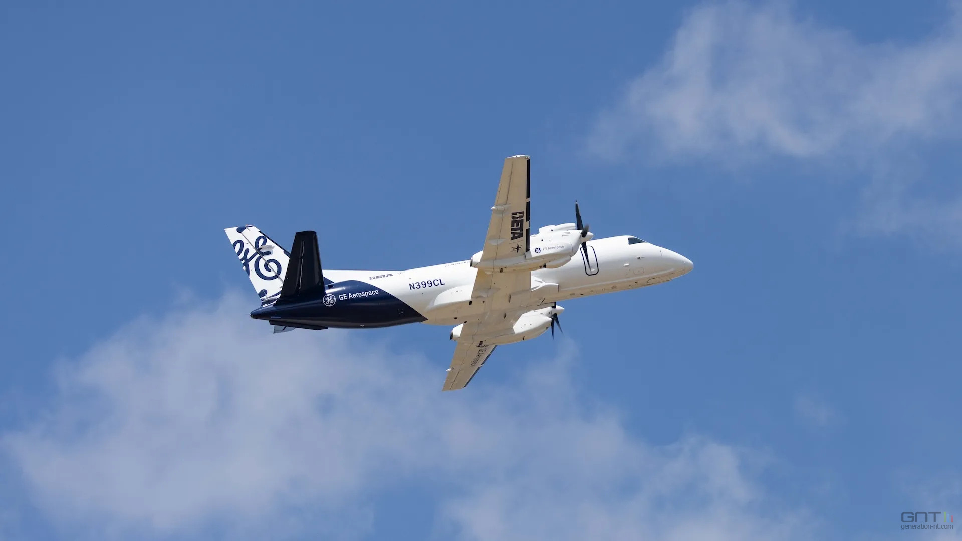 L'aviation hybride-électrique franchit un cap à 30 000 pieds