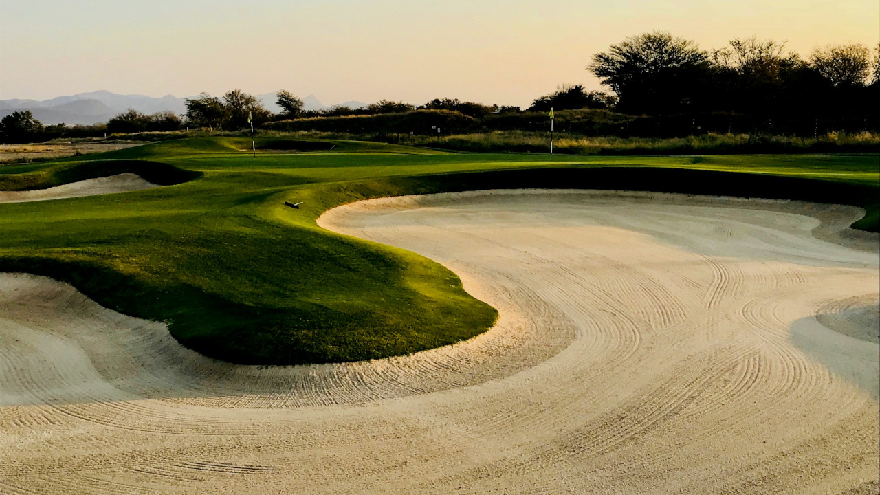golf-bunker