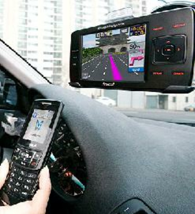 GPS Samsung STT-D370 Bluetooth Navigator
