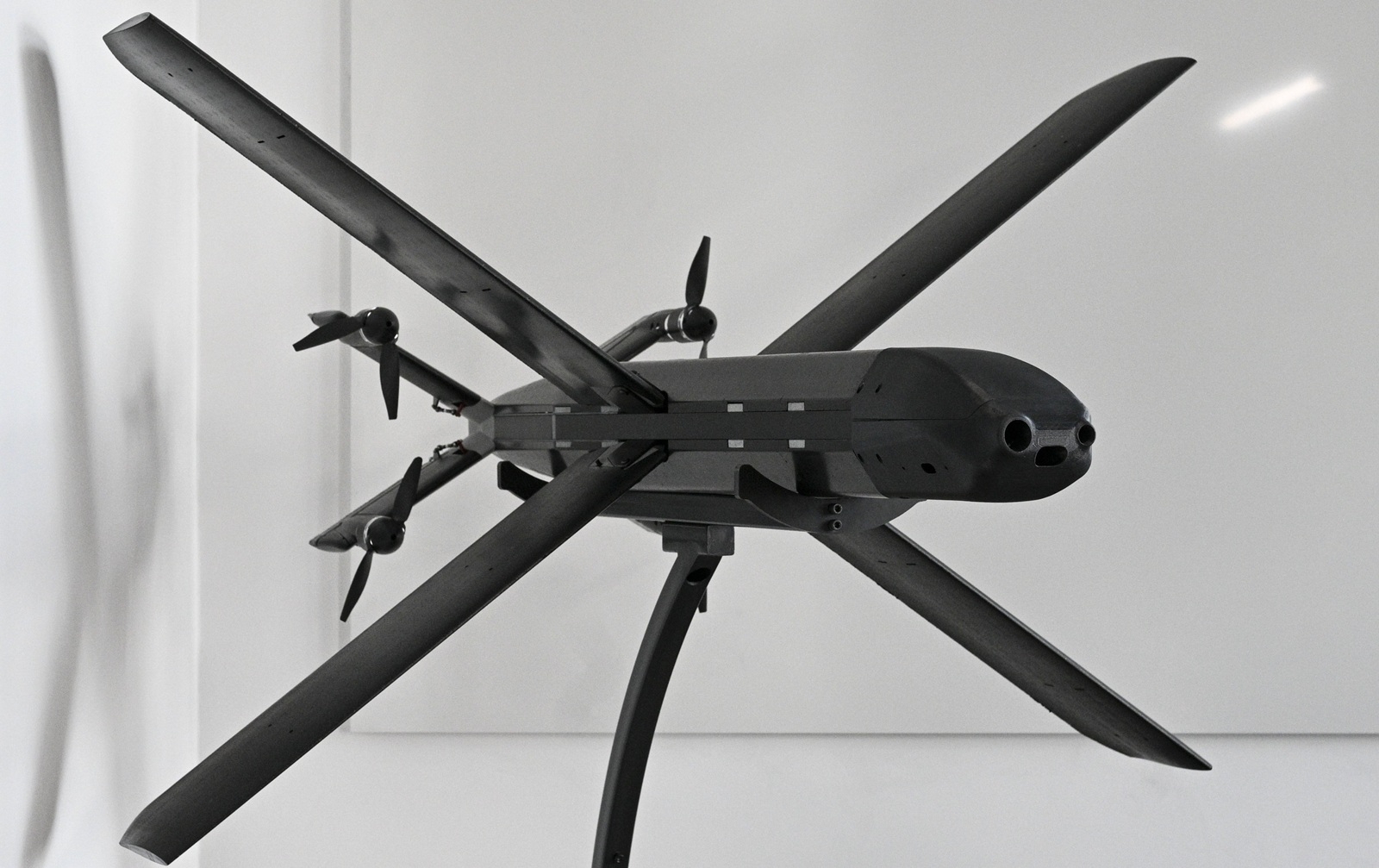 Helsing HX-2 drone IA 02