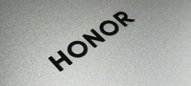 Honor MagicBook Pro_14