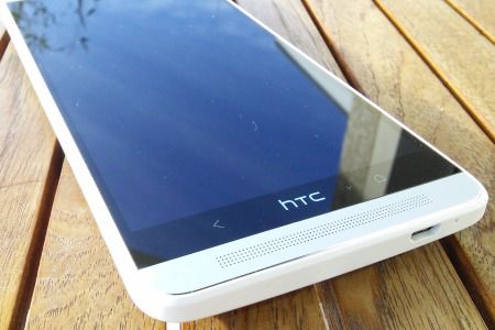 HTC_One_Max_look