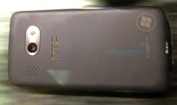 HTC smatphone Windows Phone 7 02