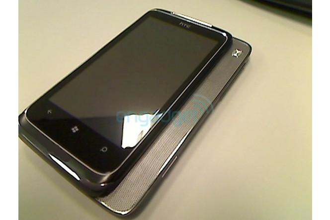 HTC T8788 WP7