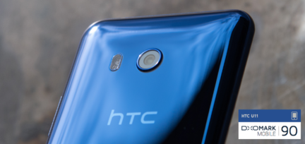 HTC U 11 APN