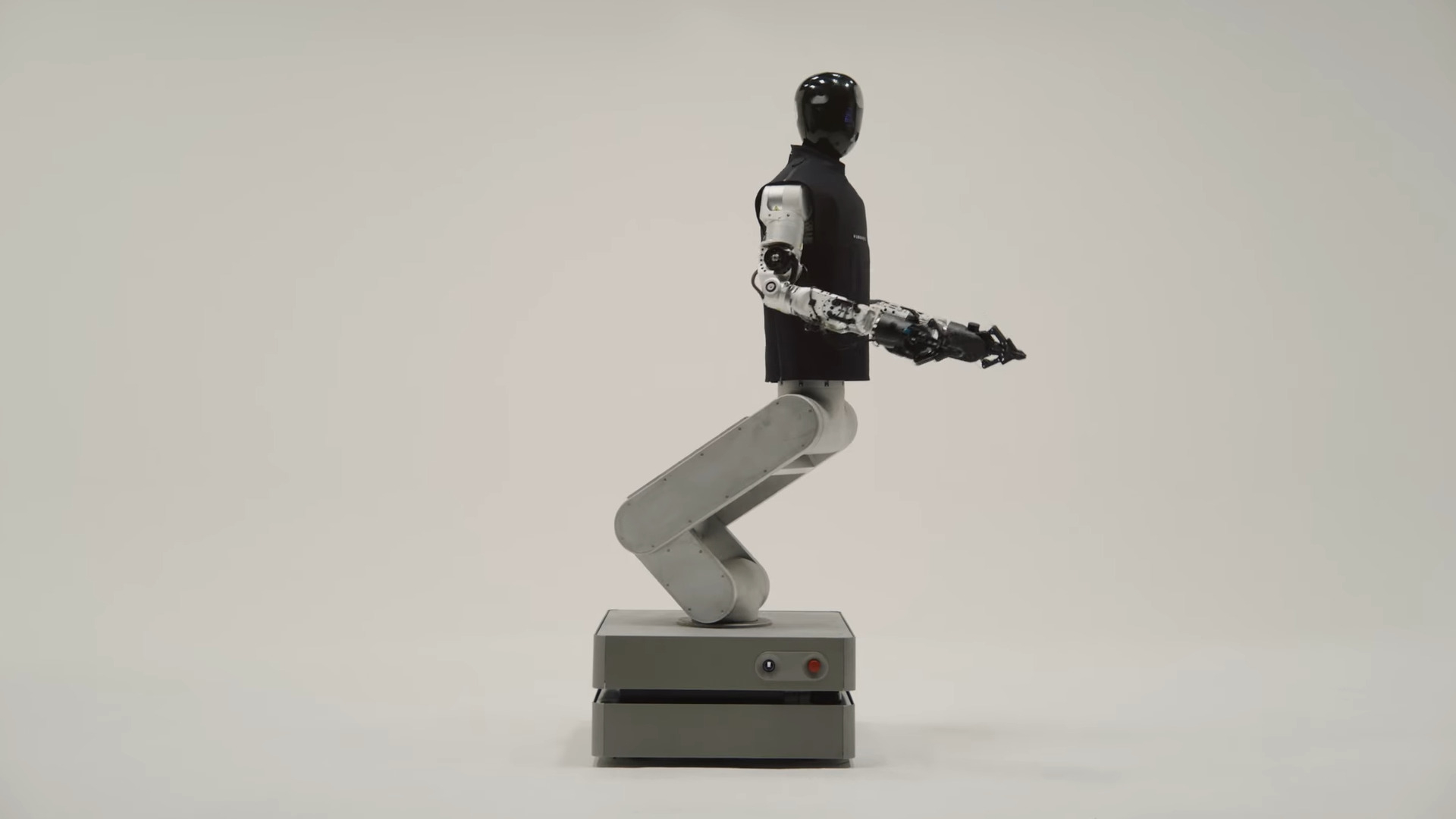 humanoid-hmnd-01-alpha-robot
