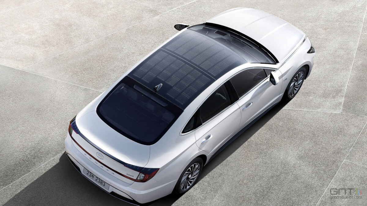 Hyundai-Sonata-Hybrid-toit-hybride