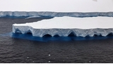 Après 40 années de dérive, l'iceberg géant A23a s’effrite 