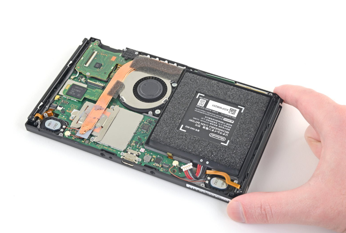 iFIXIT Switch