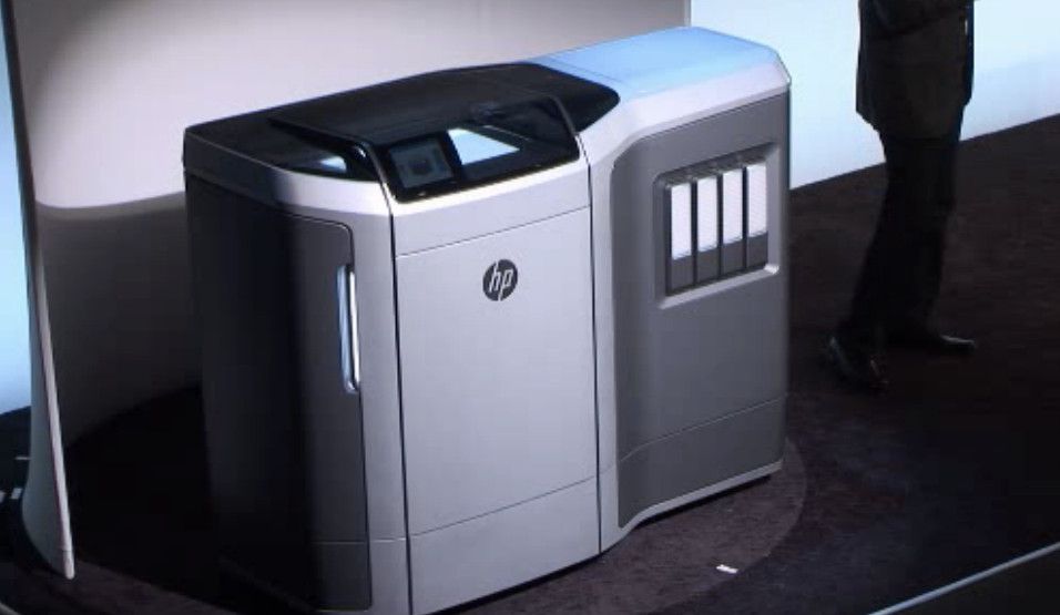 imprimante 3D multi jet fusion HP