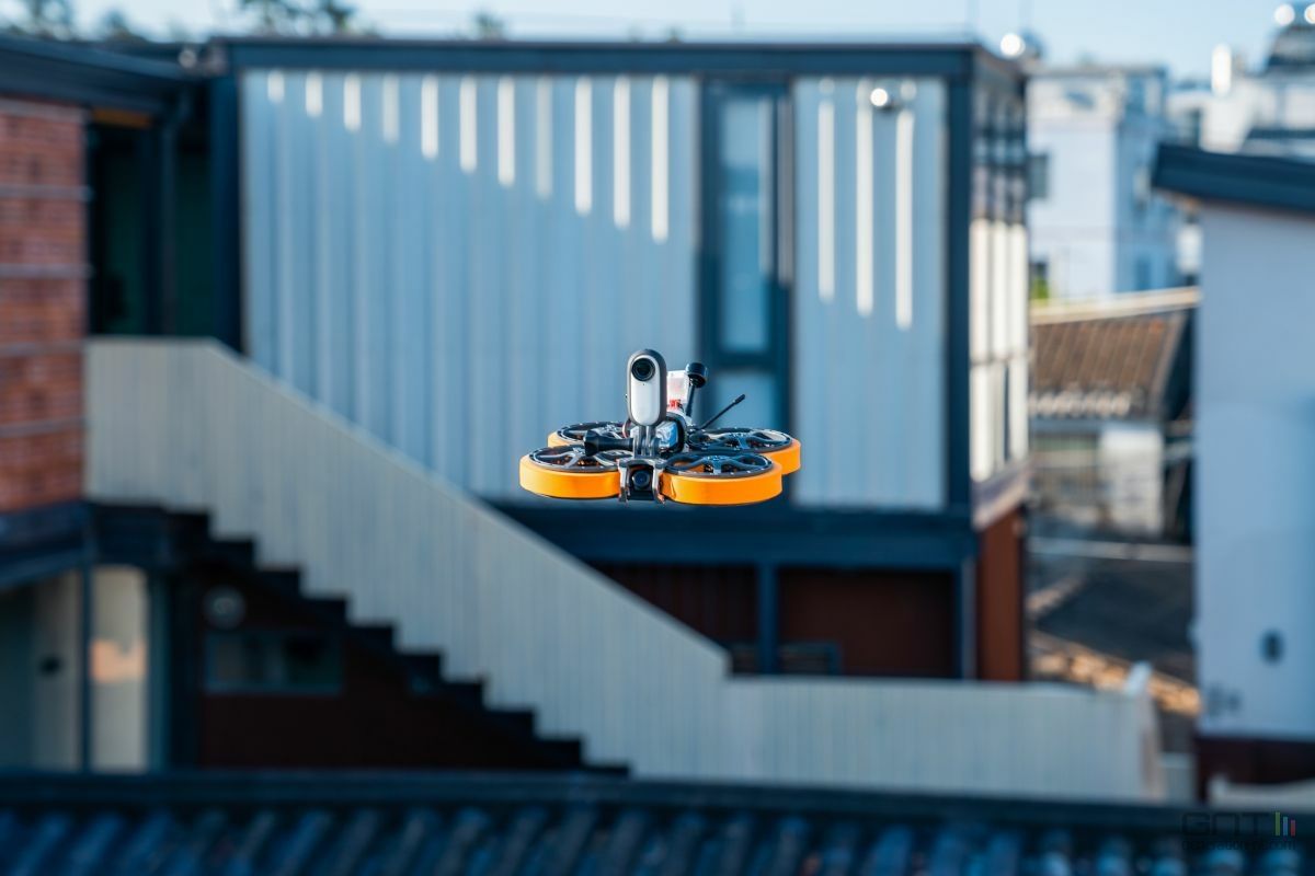 insta360-go-2-drone