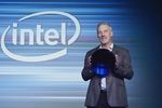Intel 10 nm wafer