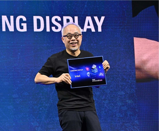 Intel Samsung Display ecran etirable vignette