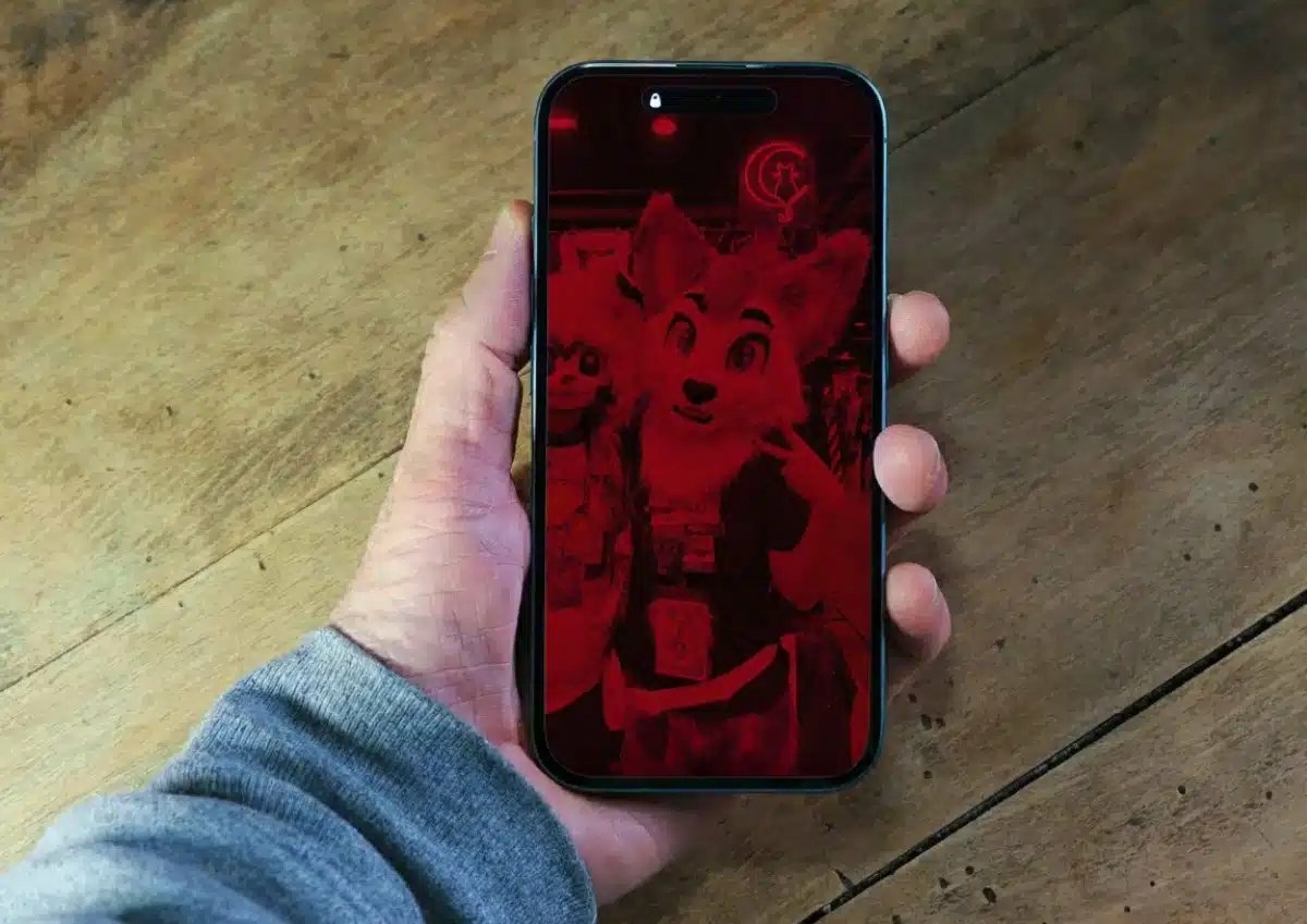 iPhone bug photo rouge