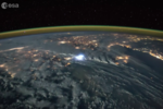ISS-eclairs