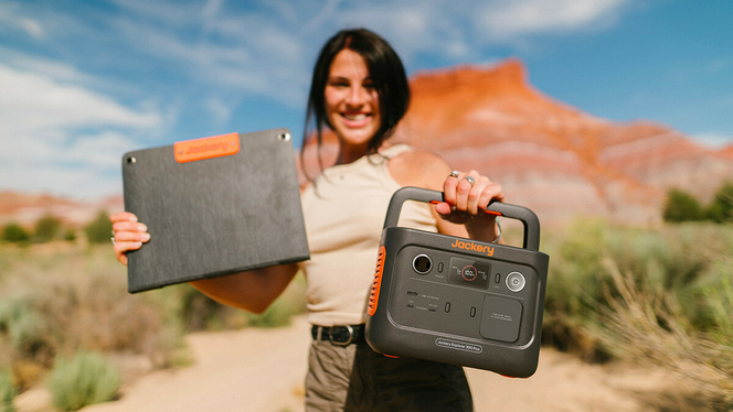 Jackery Explorer 300 Plus