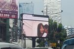 Jakarta-panneau-pub-film-x