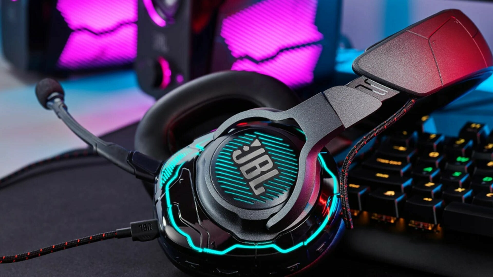 JBL Quantum ONE (2)