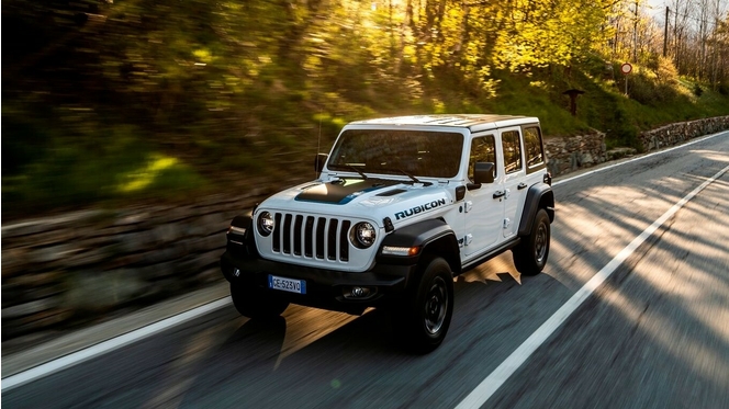Jeep Wrangler 4xe 02