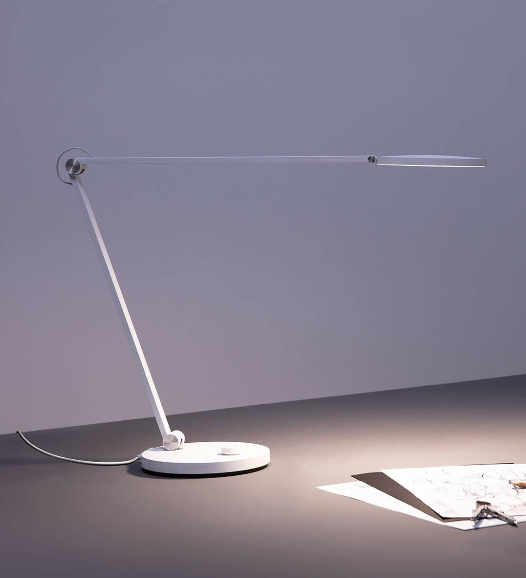 Lampe de bureau LED connectee Pro Mi