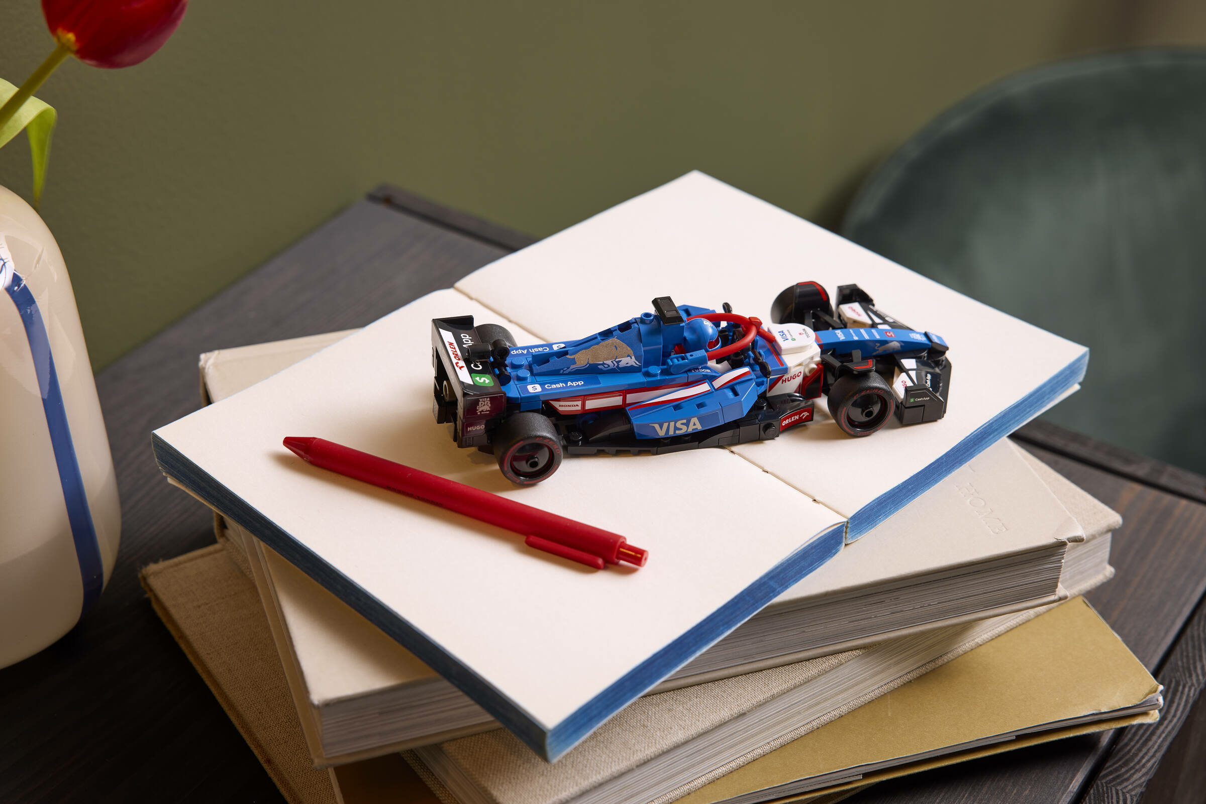 LEGO Speed ​​Champions (77246) – F1 Car Visa Cash App RB VCARB 01