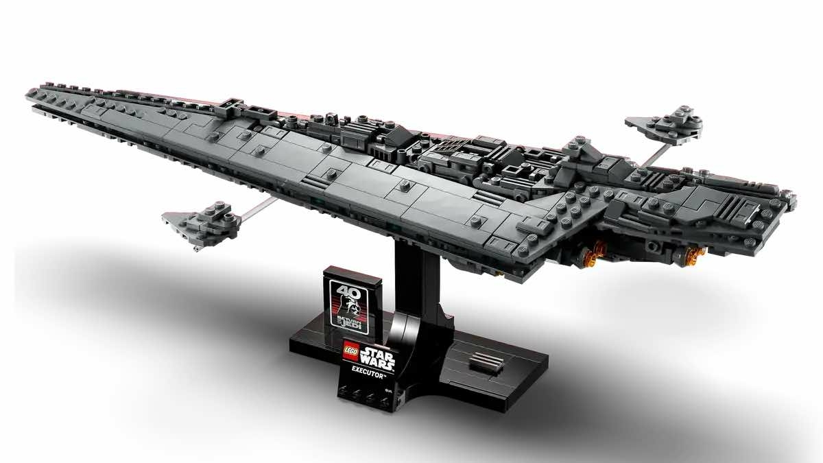 LEGO Star Wars 75356 Le Super Destroyer Stellaire de classe Executor