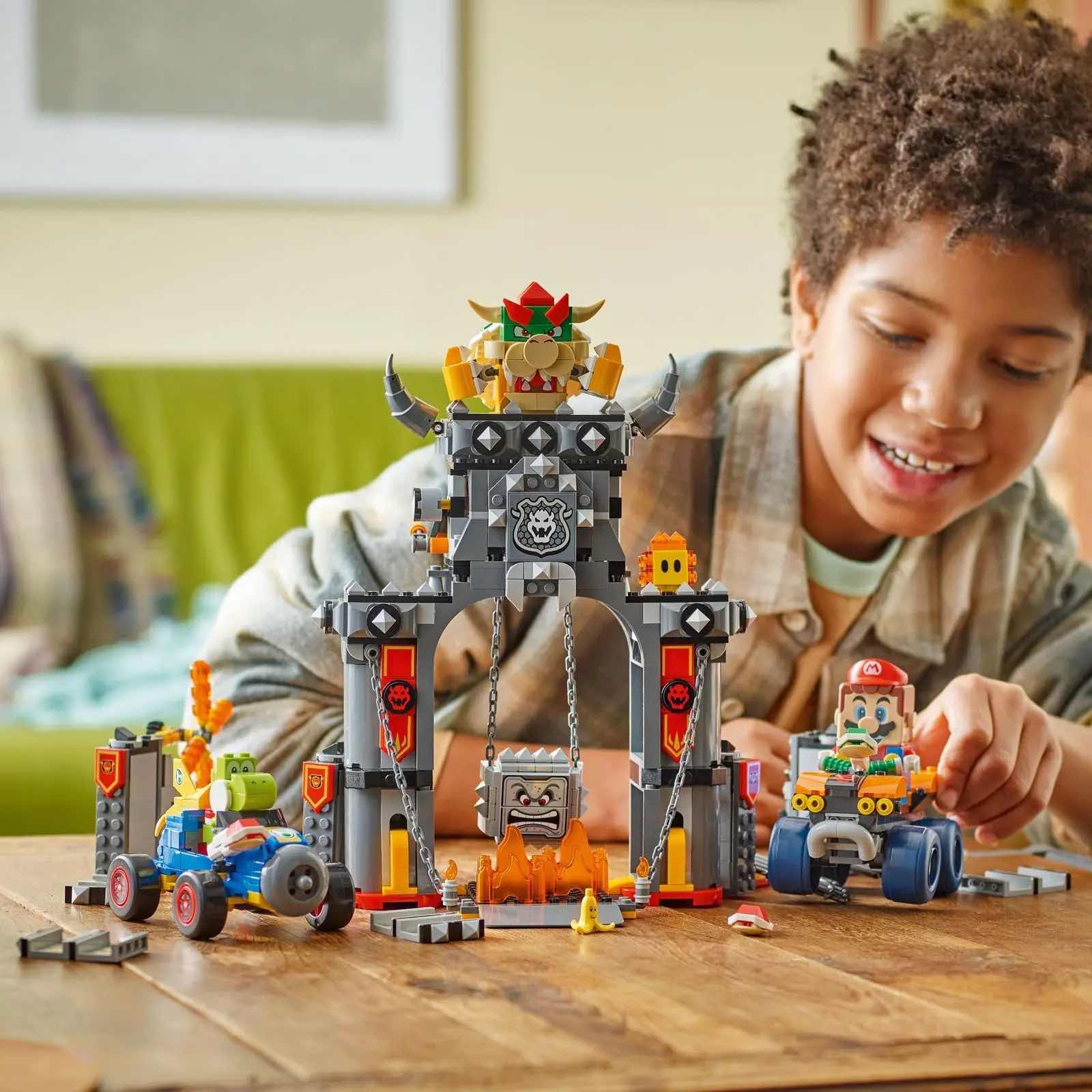 LEGO Super Mario 72039 Mario Kart Cha?teau de Bowser