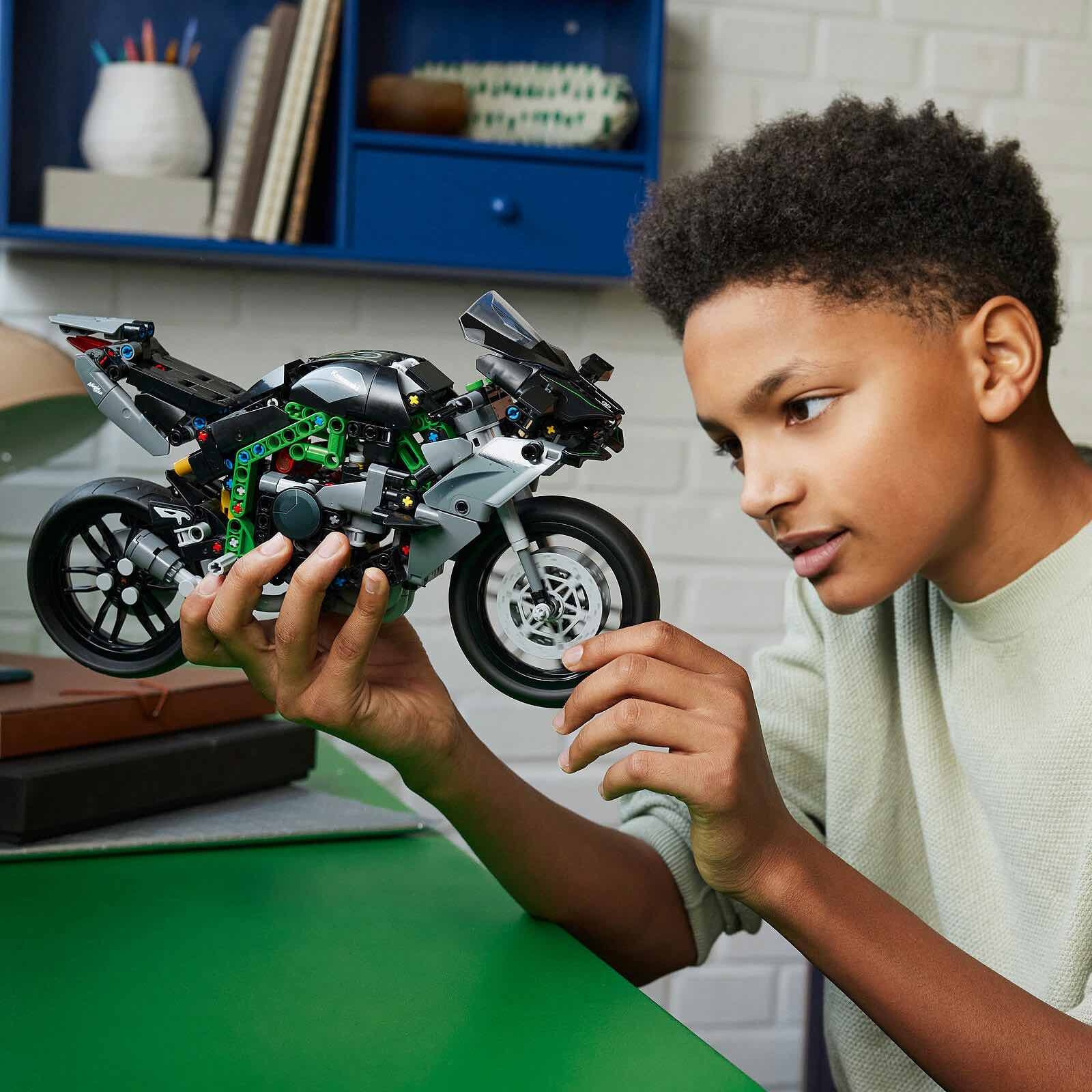 LEGO Technic 42170 – Das Kawasaki Ninja H2R Motorrad.