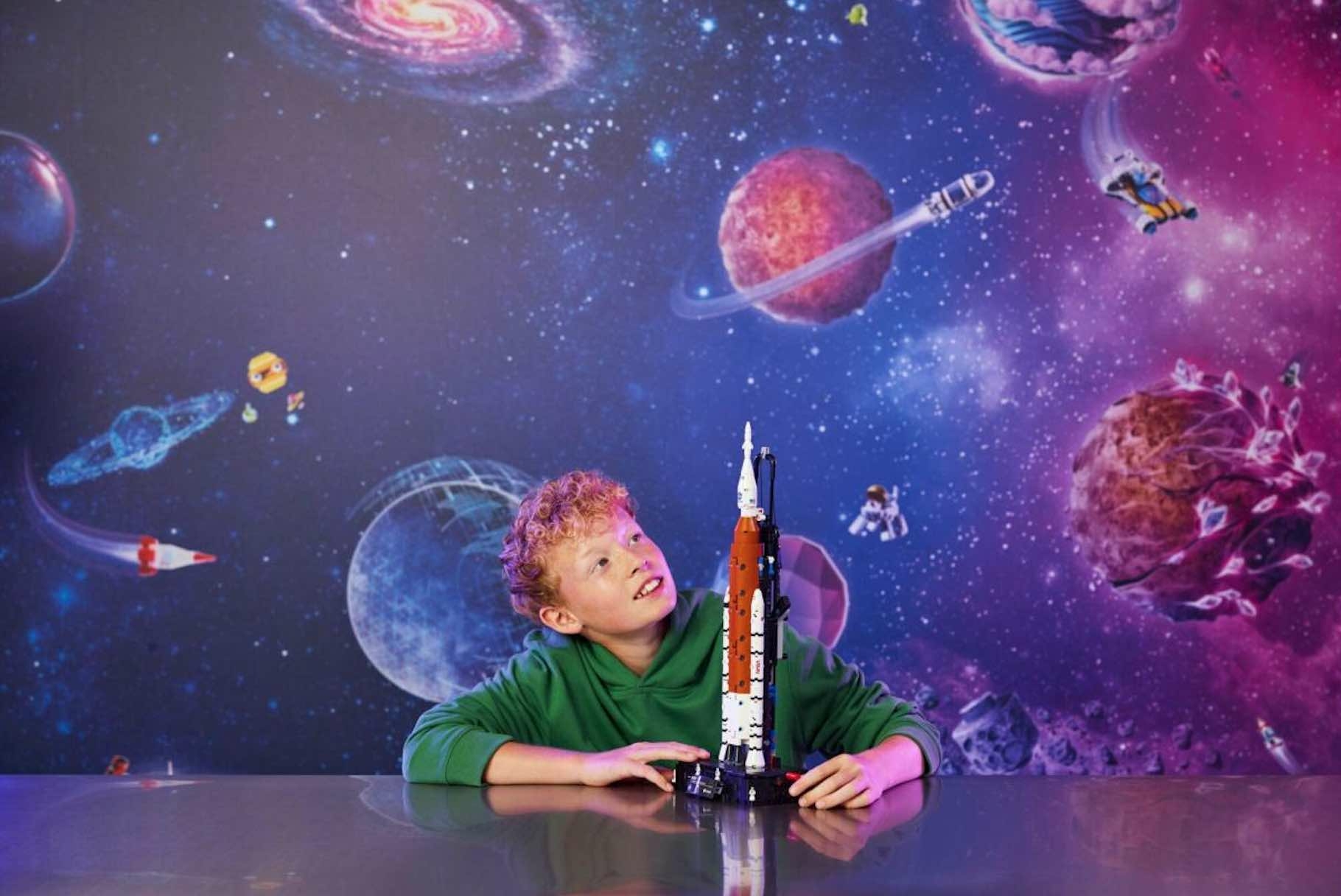 LEGO Technic (42221) La fuse?e SLS NASA Artemis