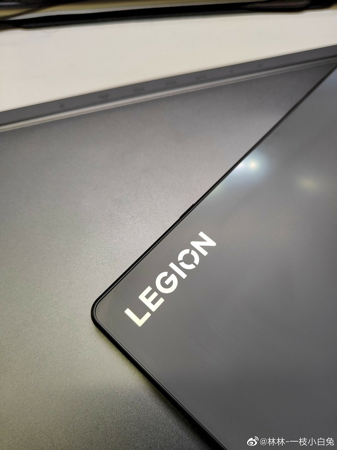 Lenovo Legion Pad