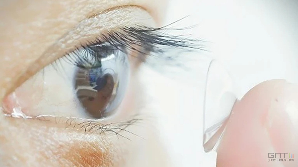 Voir de nuit et même les yeux fermés, c'est possible avec ces lentilles de contact