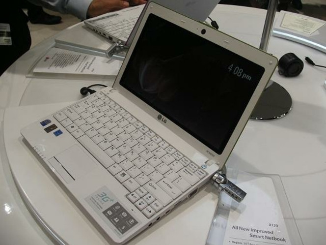 LG X120 netbook 02
