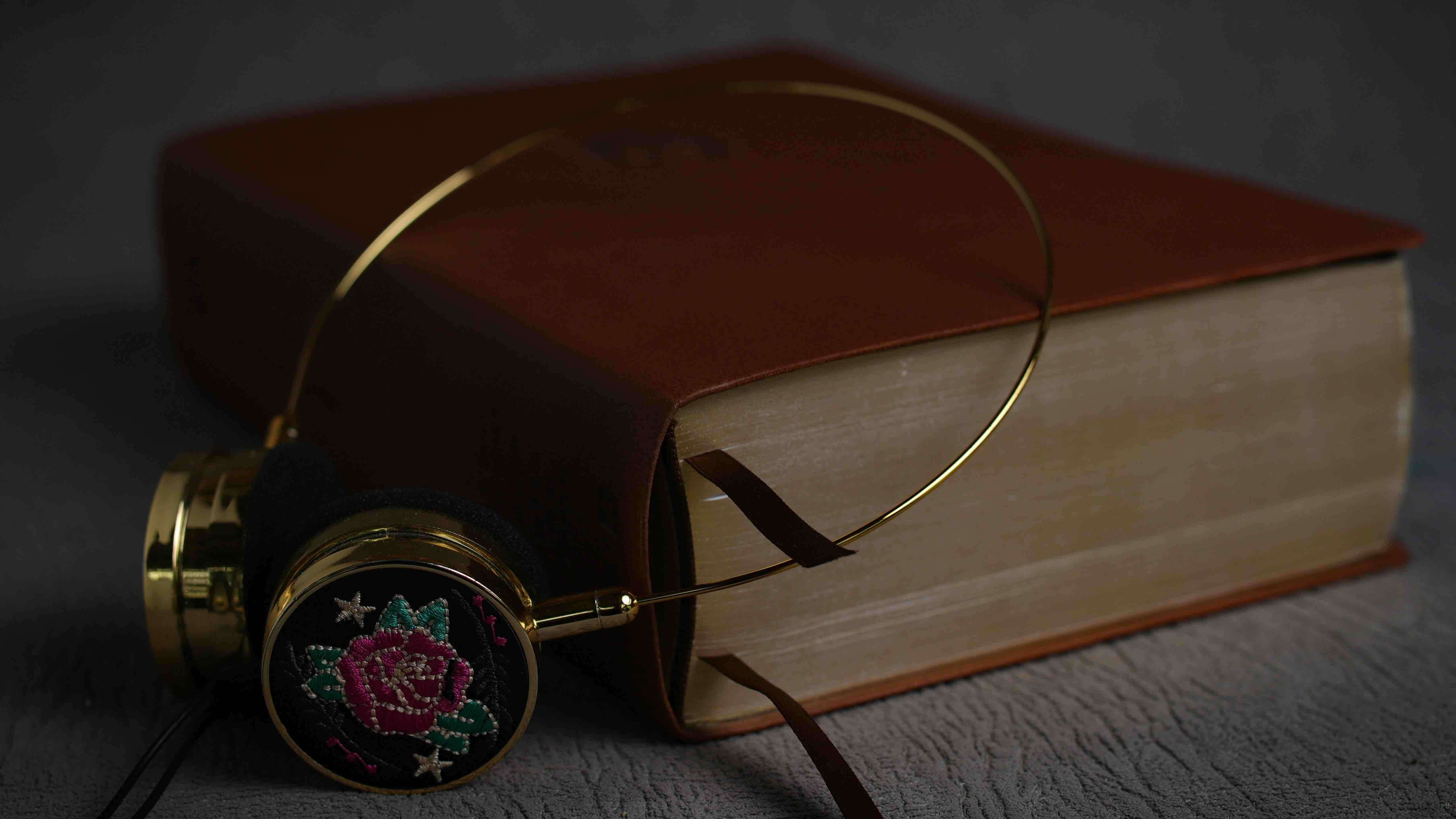 Everand fusionne ebooks, audio et clubs de lecture dans une seule offre