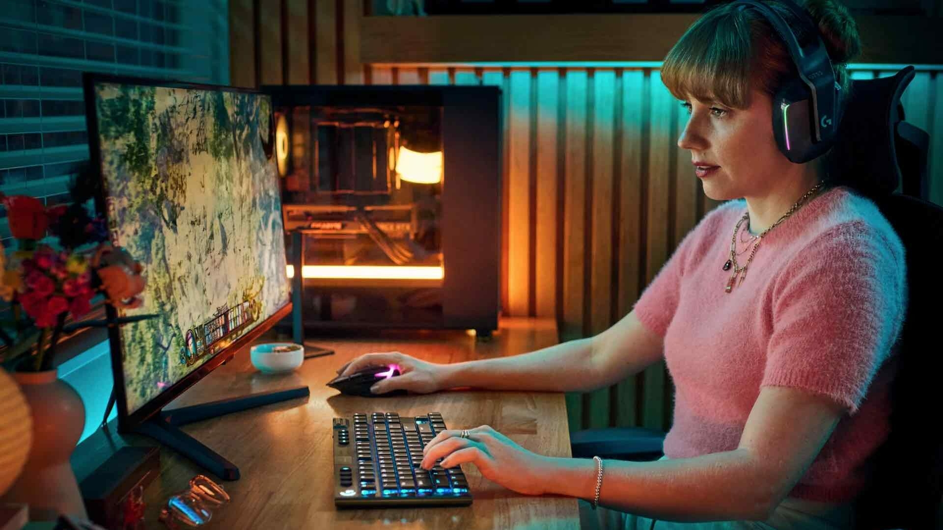 Logitech G915