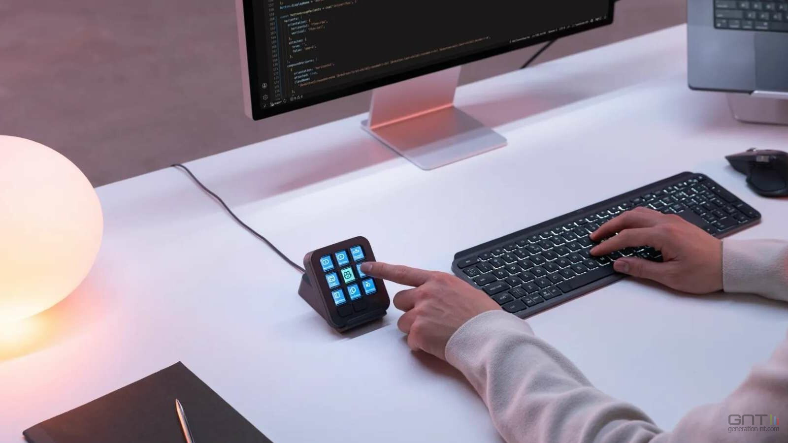 Logitech lance le MX Keypad pour piloter les agents IA