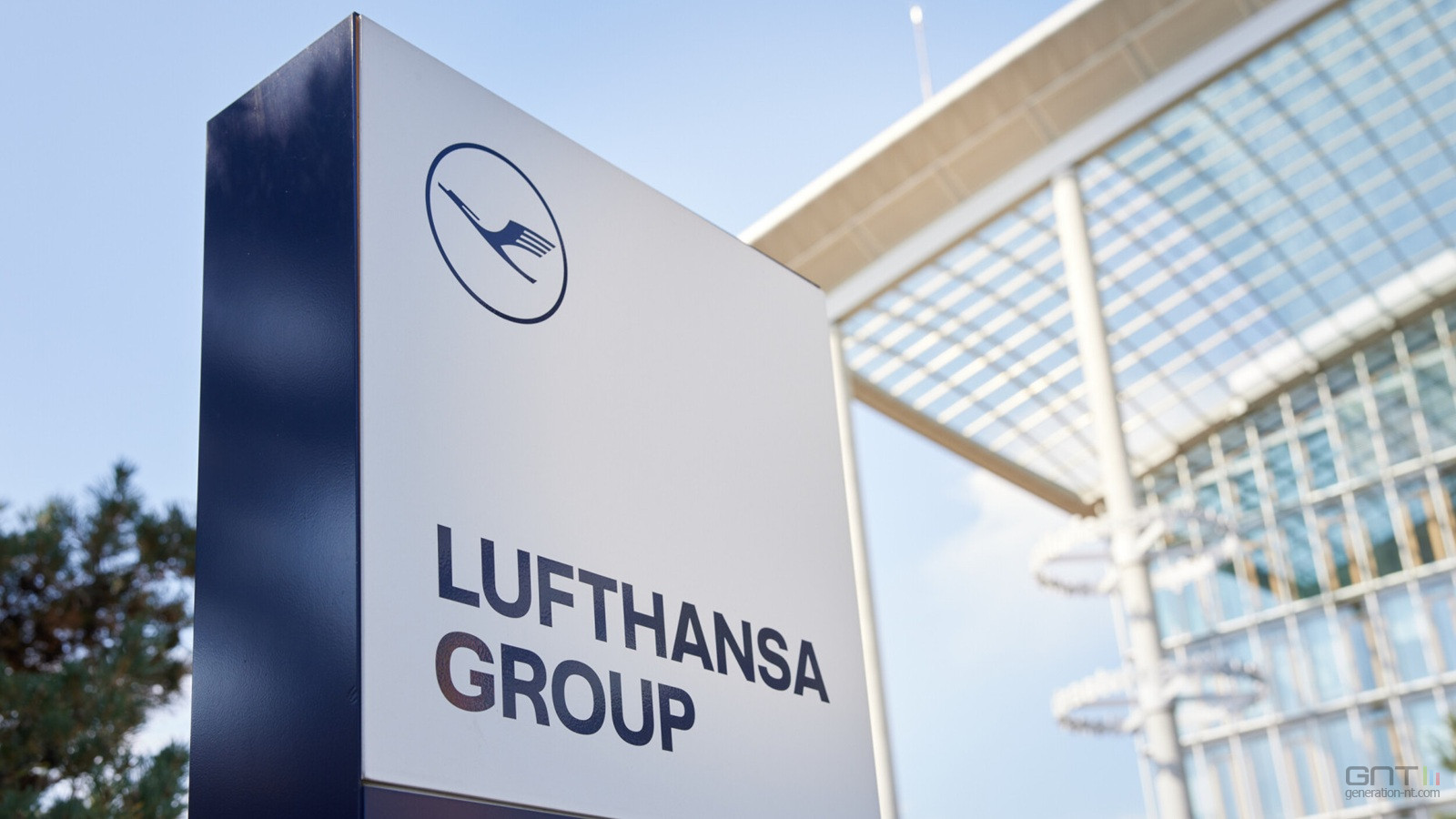 L'IA chez Lufthansa : simple optimisation ou menace pour 4 000 emplois ?