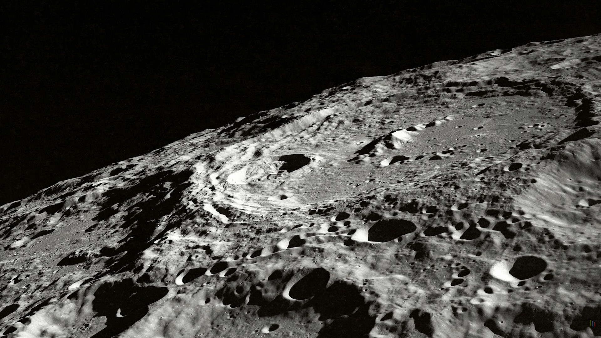 Sur la Lune, des gorges vastes comme le Grand Canyon...mais formées en 10 minutes !