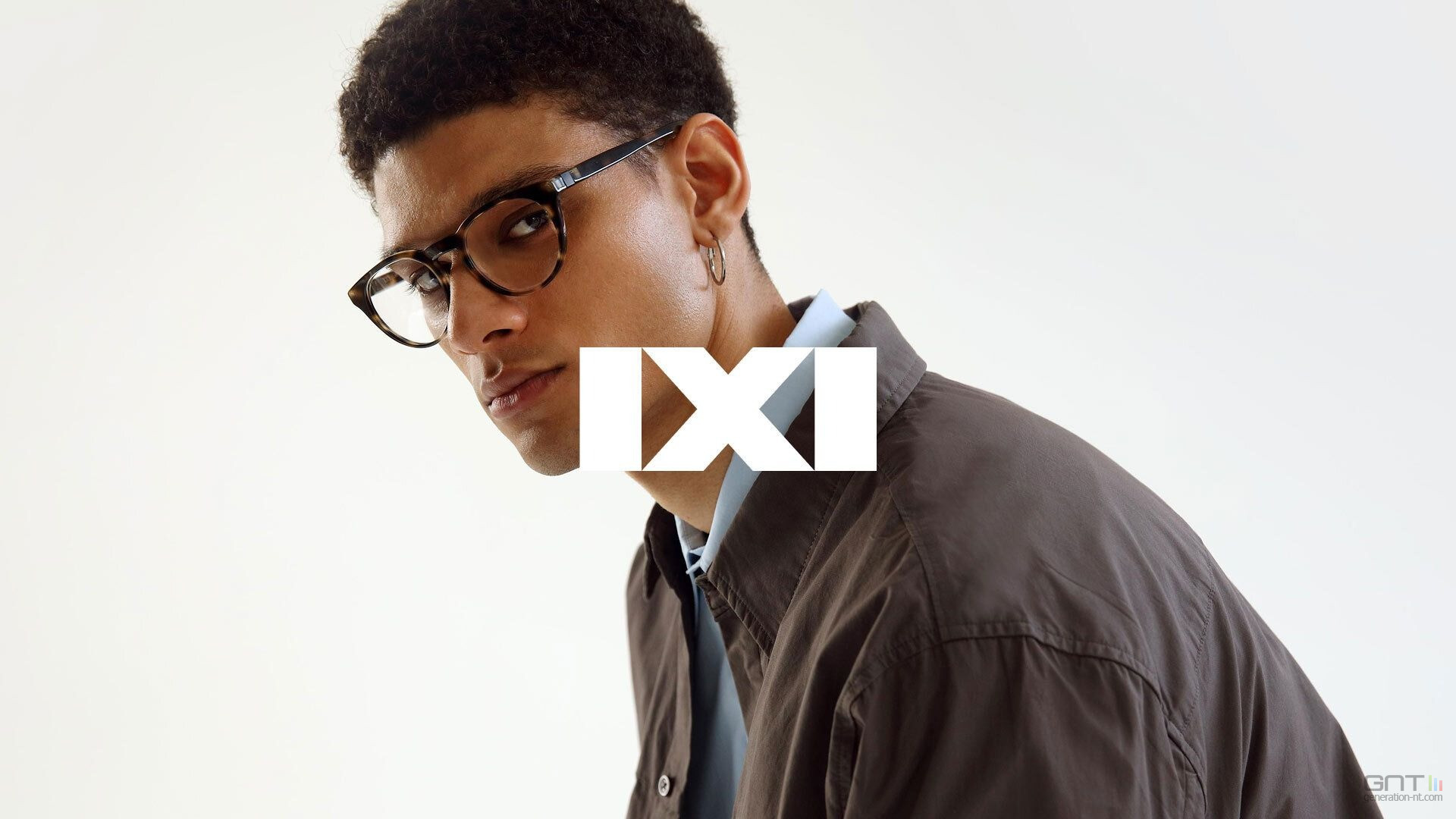 Adieu les verres progressifs, ces lunettes font la mise au point toutes seules