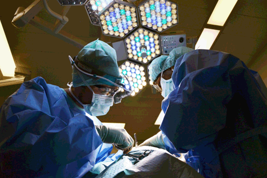 medecin-operation-sante