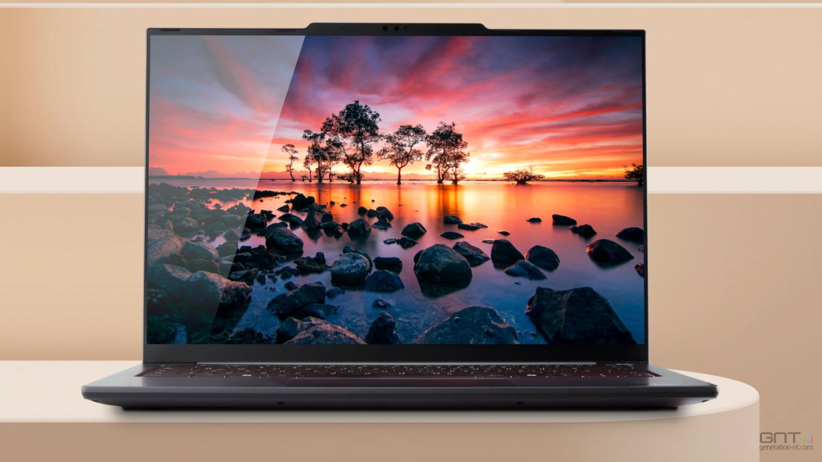 Top 3 du jour : volant Thrustmaster T598 à 307¬, TV Mini-LED Thomson 50" à 374¬, PC portable OLED Medion 600¬