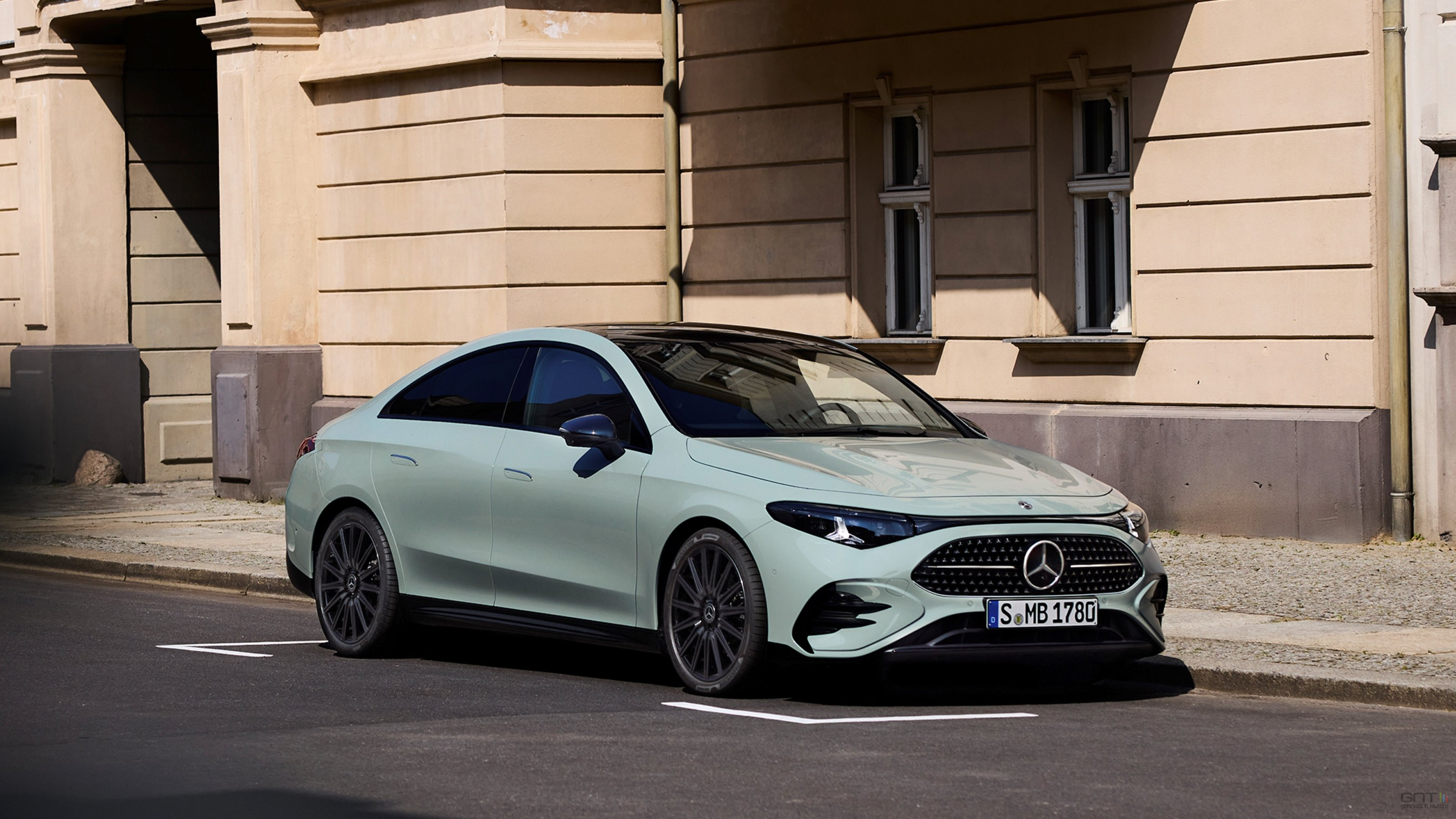 Mercedes CLA Hybride 0