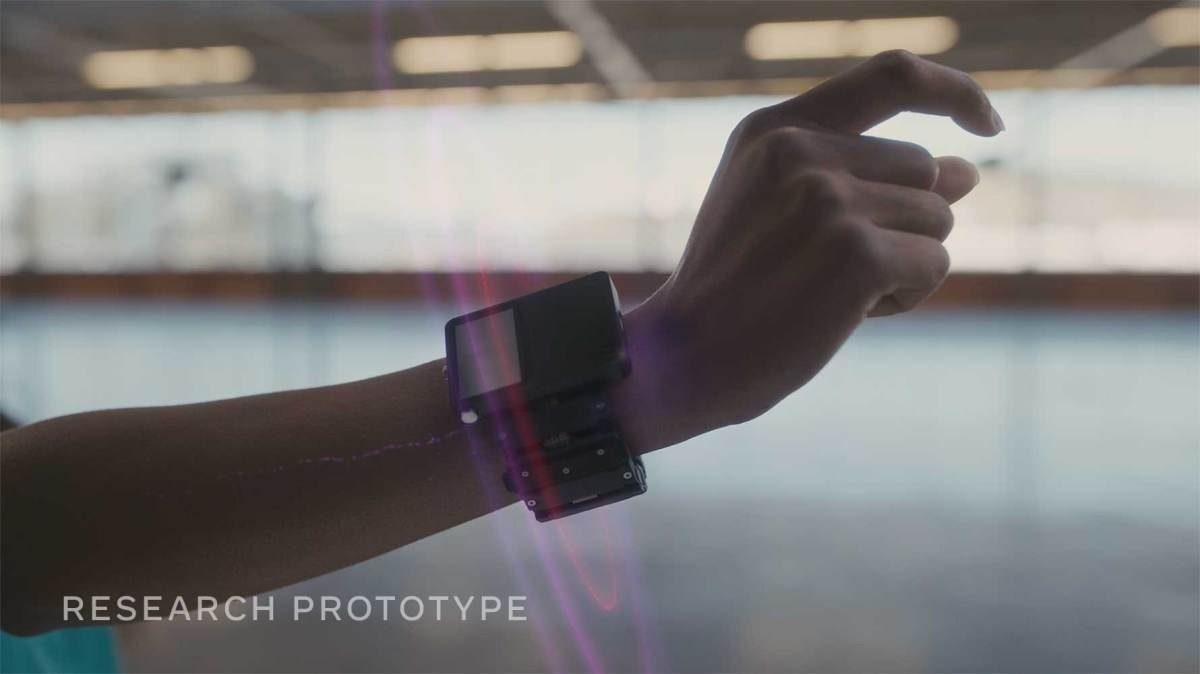 Meta bracelet