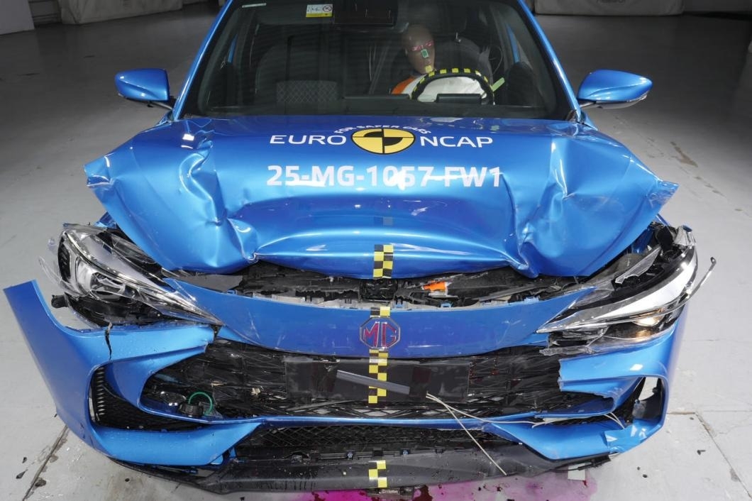 MG3 Crash test 03