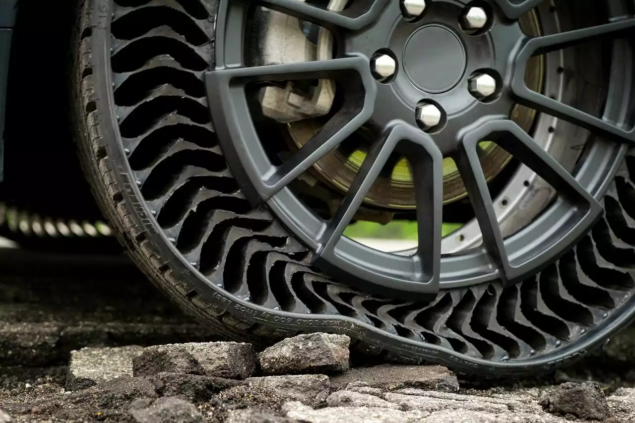 Michelin Uptis : le pneu sans air increvable testé en conditions réelles