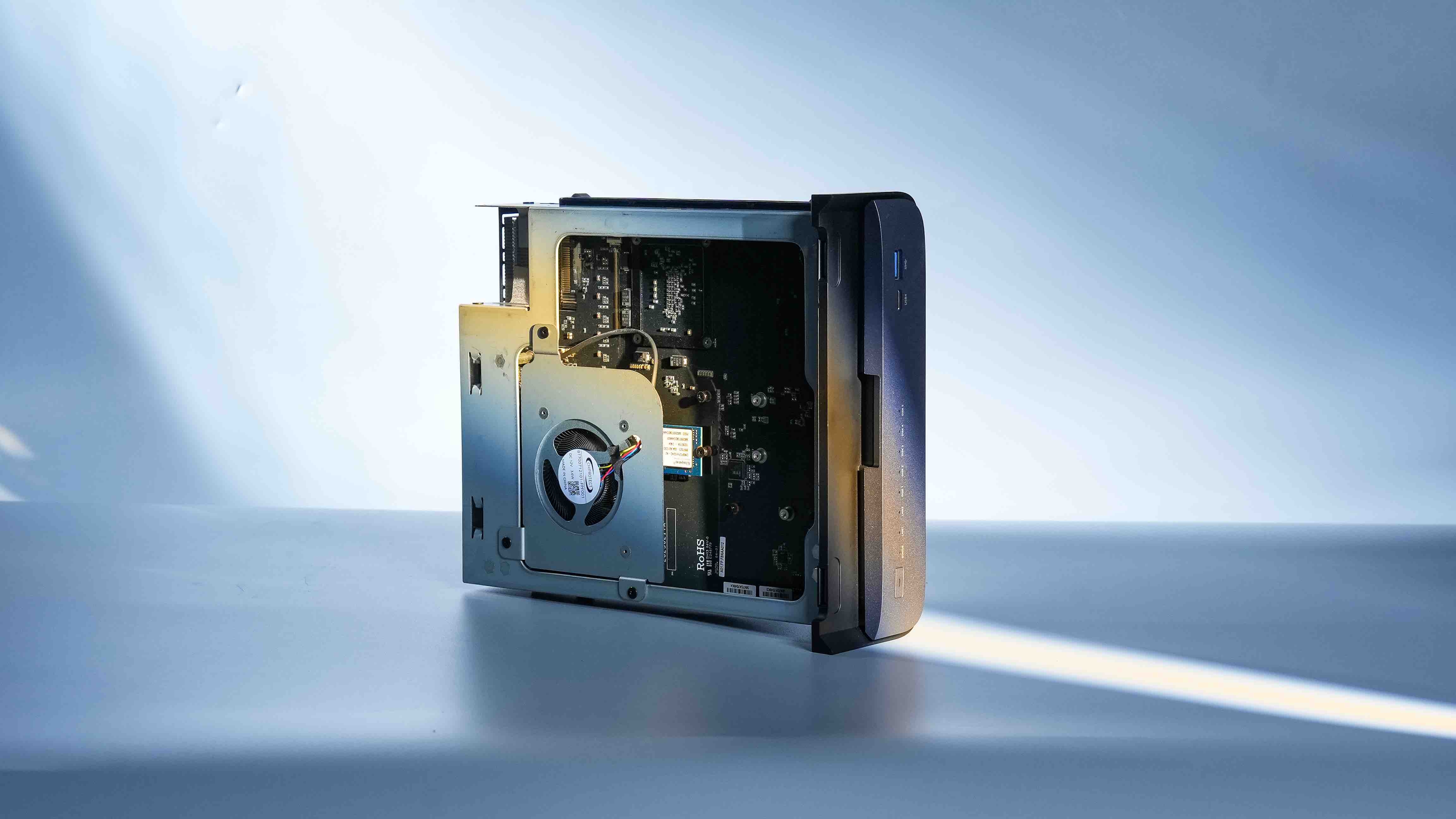 MINISFORUM N5 Pro (3).
