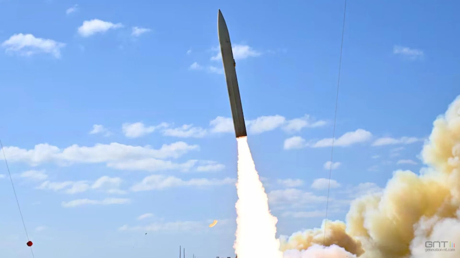 L'US Army va enfin recevoir ses premiers missiles hypersoniques Dark Eagle