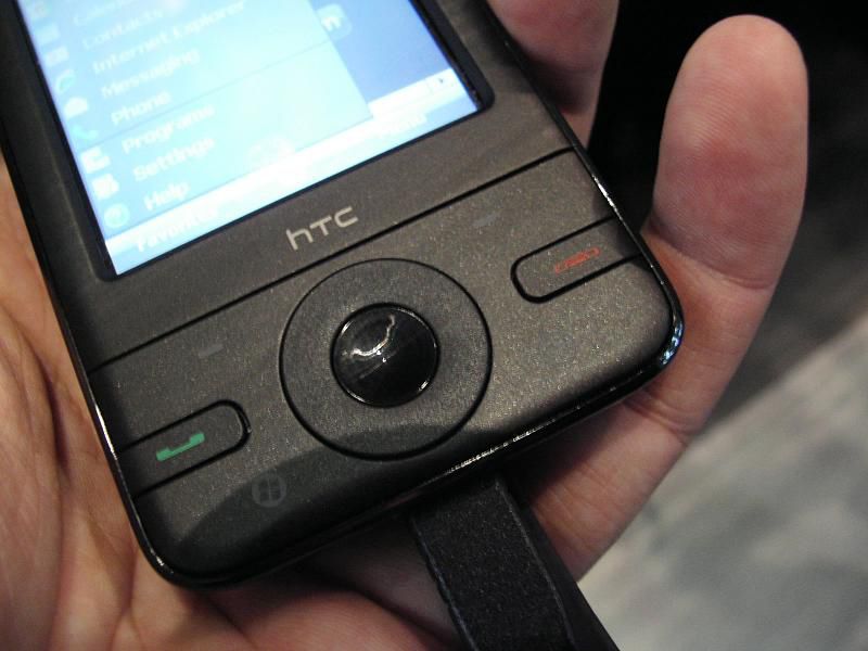 MWC 2008 HTC P3470 01